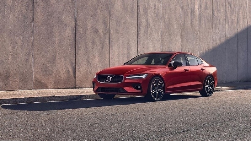 Bảng giá xe Volvo niêm yết và lăn bánh cuối tháng 12/2023