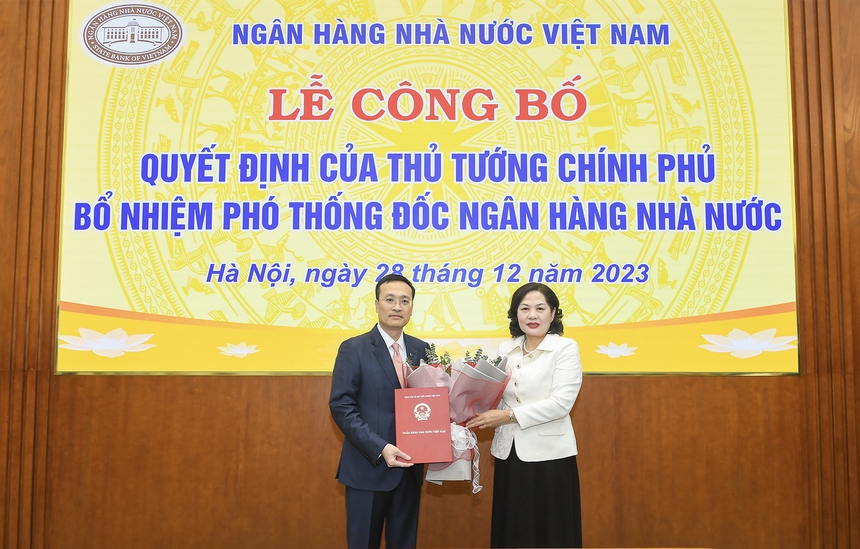 Công bố Quyết định của Thủ tướng Chính phủ bổ nhiệm Phó Thống đốc Ngân hàng Nhà nước Việt Nam