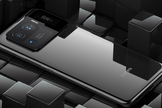Xiaomi Mi 11 Ultra giảm về mức bình dân, vua nhiếp ảnh làm lu mờ iPhone 13 và Galaxy S22 Ultra