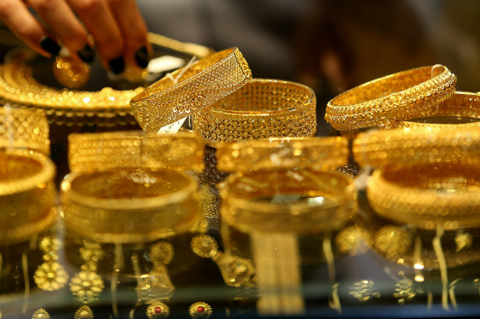 Giá vàng hôm nay 30/12/2023: Vàng trong nước tiếp tục "lao dốc"