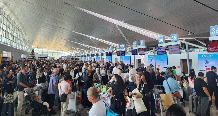 Sân bay Phú Quốc đông đúc ngày 29/12. Ảnh: Facebook Phú Quốc Today News