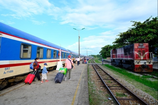 Đường sắt bổ sung thêm vé tàu phục vụ người dân đi lại dịp Tết
