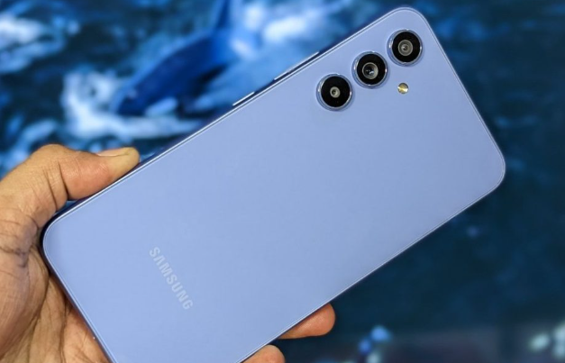 Samsung Galaxy A54 giảm kỷ lục đầu tháng 1/2024: Tự lên ngôi 