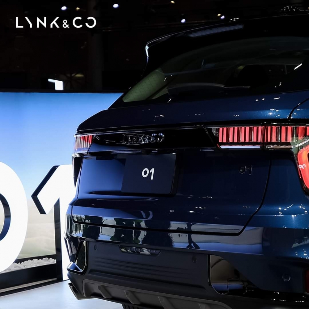 Hé lộ mức giá hai mẫu SUV Lynk & Co trước thềm ra mắt