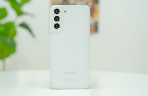 Những lý do Samsung Galaxy S21 FE là chiếc điện thoại sinh ra dành cho "thánh sống ảo"