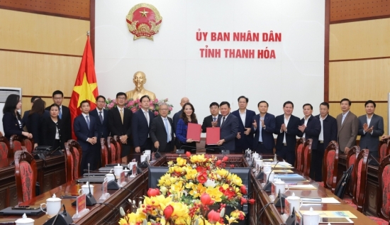 Tập đoàn WHA làm việc và ký kết biên bản ghi nhớ đầu tư với UBND tỉnh Thanh Hoá