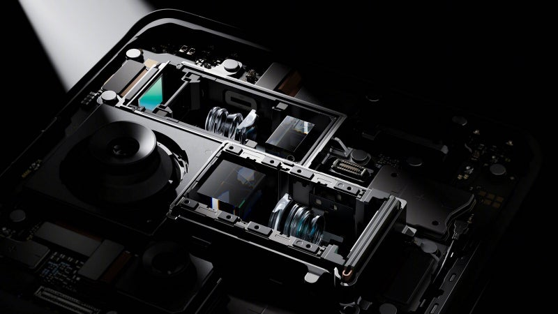 OPPO Find X7 Ultra vừa ra mắt, có camera cực khủng, “ăn đứt” Galaxy S23 Ultra và iPhone 15 Pro Max
