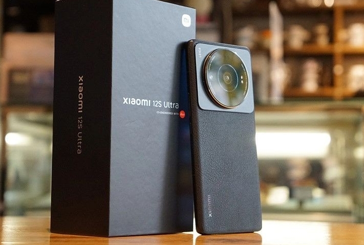 Chỉ hơn 12 triệu đồng có ngay Xiaomi 12S Ultra, điện thoại chụp ảnh tốt nhất thế giới