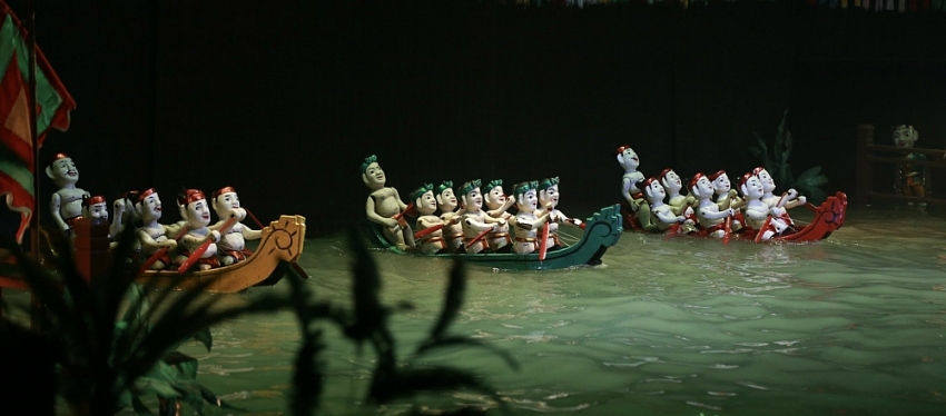 Là loại hình nghệ thuật độc nhất vô nhị chỉ có tại Việt Nam với sân khấu nước độc đáo, múa rối nước là bộ môn nghệ thuật đậm đà sắc thái, tâm hồn người Việt.