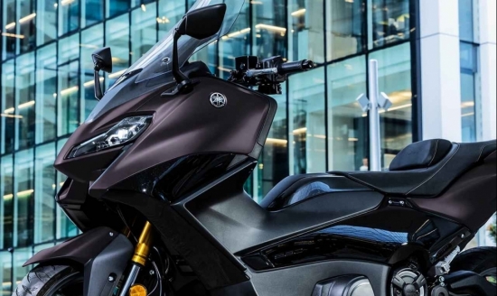 Yamaha mở bán bộ đôi xe máy với trang bị "khủng long": Giá bán "hấp dẫn" dân chơi