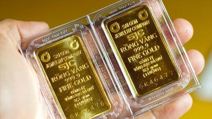 Đầu tư vàng nên mua vàng nhẫn hay vàng miếng?