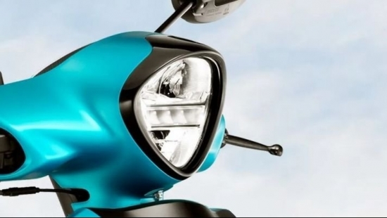 Hé lộ mẫu xe máy tay ga với thiết kế "mĩ miều", giá chỉ 22 triệu: Honda Vision "đụng hàng" xứng tầm