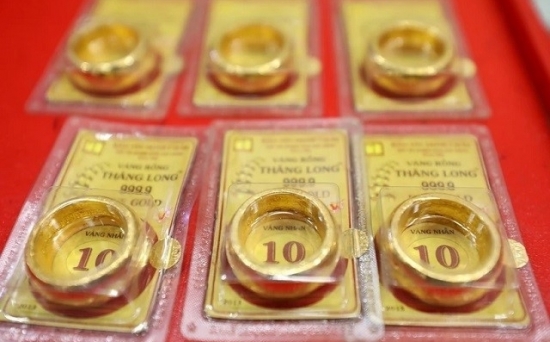 Giá vàng chiều nay 4/5/2024: Vàng nhẫn “hụt hơi”, có nên mua vào khi giá liên tục giảm?