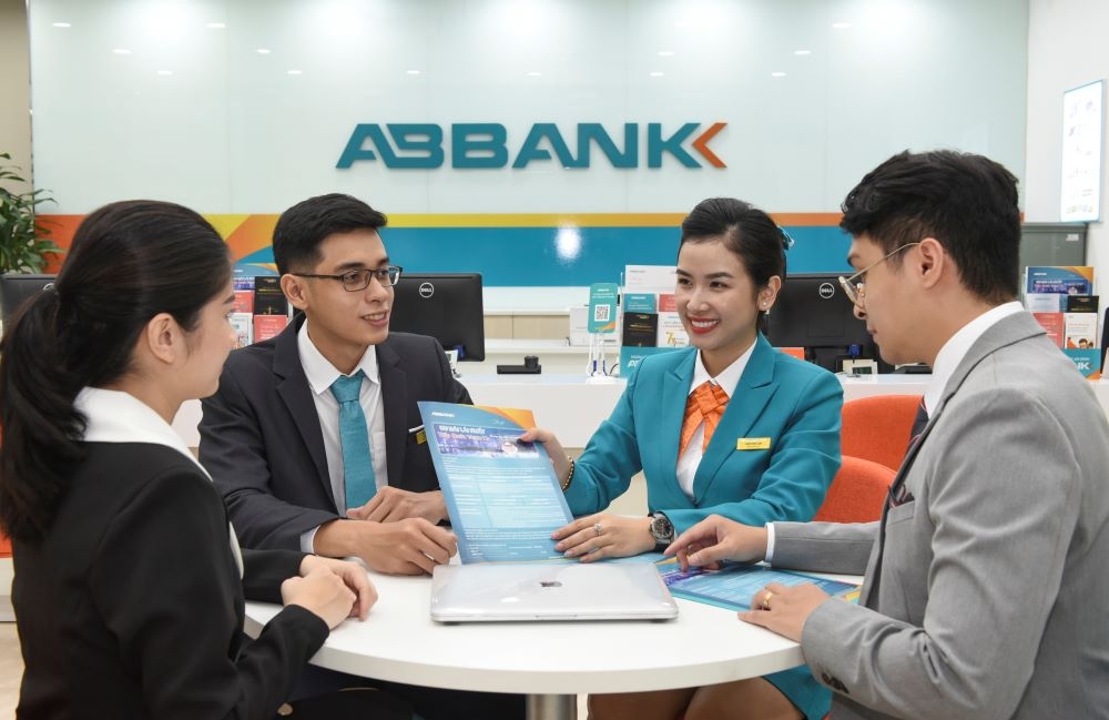Quý I/2024: ABBANK ghi nhận tăng mạnh số lượng giao dịch qua kênh ngân hàng số