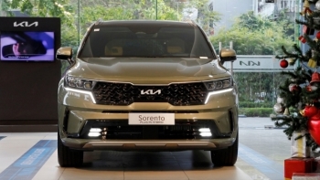 Giá xe Kia Sorento cuối tháng 4/2024: Bản Hybrid giảm tới 120 triệu đồng