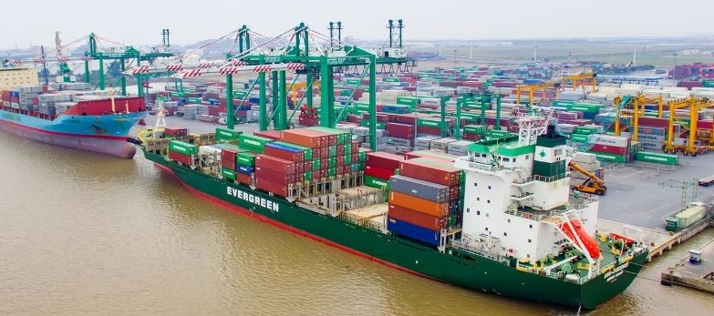 Vận tải và Xếp dỡ Hải An (HAH) mất 2 cổ đông lớn trong một tháng