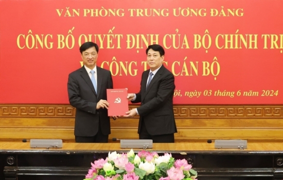 Thượng tướng Nguyễn Duy Ngọc được phân công làm Chánh Văn phòng Trung ương Đảng