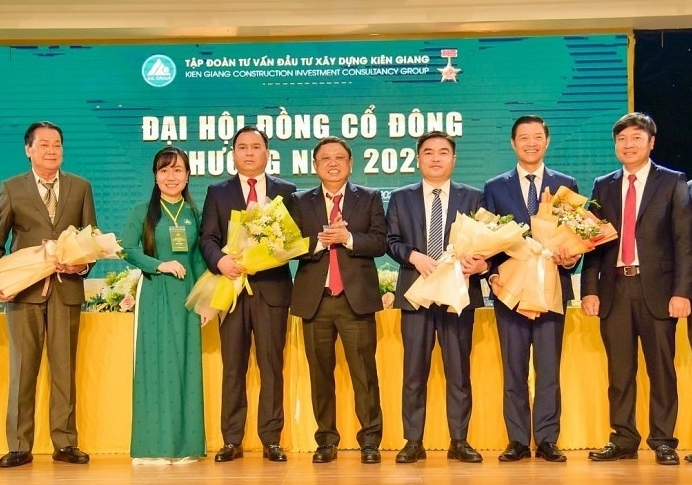 Vừa ngồi ghế Phó chủ tịch CIC Group, ông Đinh Thanh Tâm dự chi hơn trăm tỷ gom cổ phiếu CKG