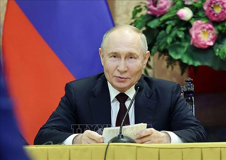 Tổng thống Liên bang Nga Vladimir Putin phát biểu tại cuộc họp báo chung - Ảnh: TTXVN