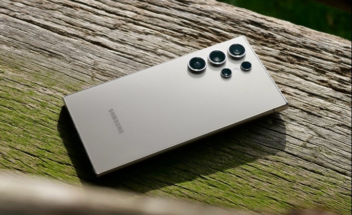 Samsung Galaxy S24 Ultra giảm mạnh đầu tháng 7