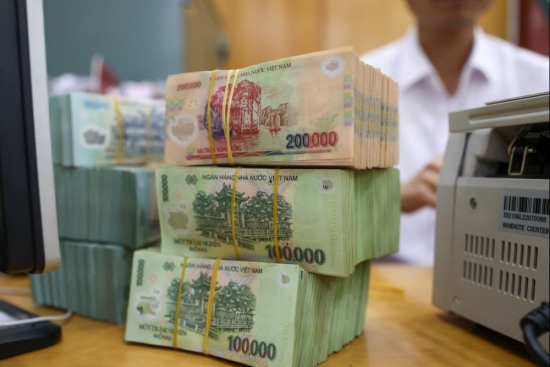 Gửi tiết kiệm 300 triệu đồng kỳ hạn 6 tháng tại VietinBank nhận lãi bao nhiêu?