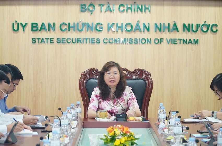 Chủ tịch UBCKNN Vũ Thị Chân Phương