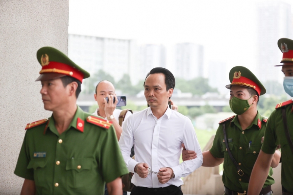 Hôm nay, cựu chủ tịch FLC Trịnh Văn Quyết hầu tòa, số lượng người tham gia đạt kỷ lục