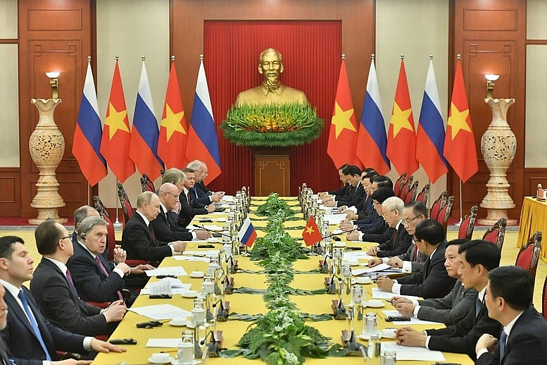 Tổng Bí thư Nguyễn Phú Trọng hội đàm với Tổng thống Vladimir Putin tại Trụ sở Trung ương Đảng - Ảnh: VGP/Nhật Bắc