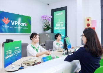 Phó Tổng Giám đốc thường trực VPBank đăng ký mua 5 triệu cổ phiếu VPB