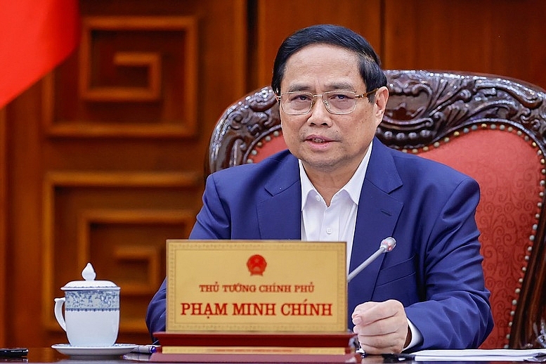 Thủ tướng Phạm Minh Chính làm việc với lãnh đạo Ngân hàng Nhà nước (NHNN) và lãnh đạo một số bộ, ngành về điều hành chính sách tiền tệ. 