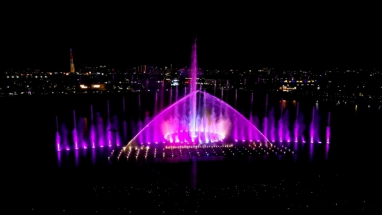 Nghỉ lễ 2/9 đến Van Phuc City xem nhạc nước Water Show Love’s Melody