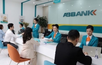 ABBANK tri ân khách hàng loạt ưu đãi đặc biệt dịp lễ