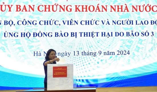 Lễ phát động quyên góp từ UBCKNN: Hướng về đồng bào thiệt hại do bão số 3