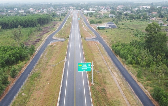 Mở rộng cao tốc Cam Lộ - La Sơn: Bộ Kế hoạch và Đầu tư trình phương án 12.778 tỷ đồng thay vì 7.000 tỷ từ Bộ GTVT