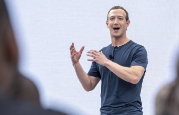 Mark Zuckerberg "soán ngôi" Jeff Bezos, tài sản cán mốc 206 tỷ USD