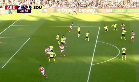 Kết quả bóng đá Ngoại hạng Anh vòng 7: Saka bùng nổ, Arsenal ngược dòng đánh bại Southampton 3-1