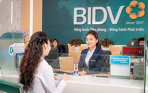 Ngân hàng Thương mại cổ phần Đầu tư và Phát triển Việt Nam (BIDV) đang niêm yết lãi suất huy động tiết kiệm dành cho khách hàng cá nhân với mức cao nhất là 4,9%/năm 