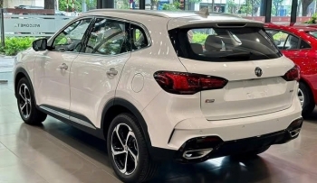 Đối thủ Mazda CX-5 giảm sốc cuối năm, chỉ từ 530 triệu: Cơ hội săn xe giá hời!