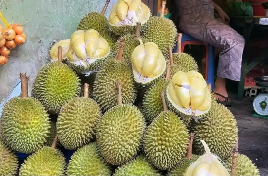 Giá sầu riêng hôm nay 16/11: Sầu riêng Thái Lan và Musang King "so găng", giá tăng mạnh