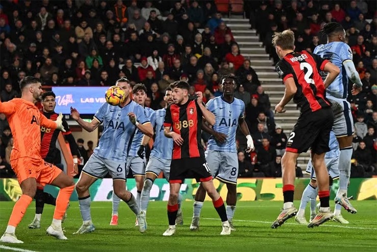 Kết quả vòng 14 Ngoại hạng Anh 2024/2025 hôm nay: Bournemouth vs Tottenham; Fulham vs Brighton