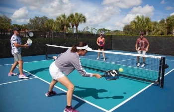 Đột quỵ khi chơi pickleball: Cảnh báo từ bác sĩ và cách phòng ngừa hiệu quả