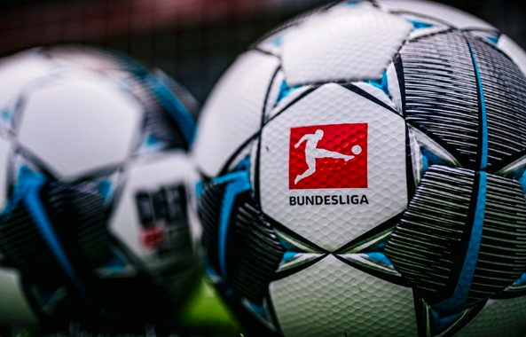 Lịch thi đấu Bundesliga 2024/2025 vòng 15: Bayern Munich vs Leipzig; Leverkusen vs Freiburg; Wolfsburg vs Dortmund