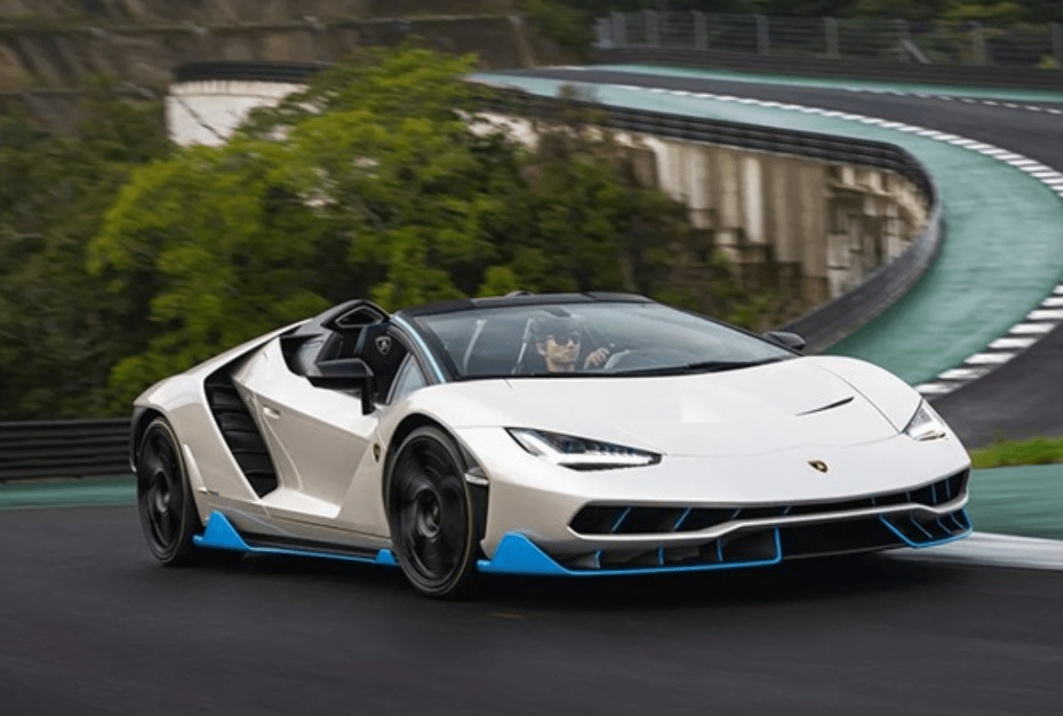 Siêu xe Lamborghini Centenario Roadster lên sàn đấu giá, hé lộ mức giá "trên trời"