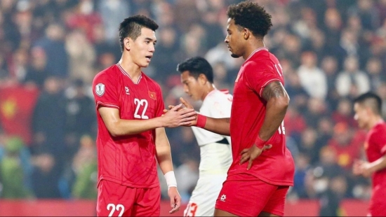 Đội hình dự kiến Việt Nam vs Singapore (Bán Kết lượt về AFF Cup 2024): Xuân Son-Tiến Linh đá chính, Đình Triệu trấn giữ khung thành