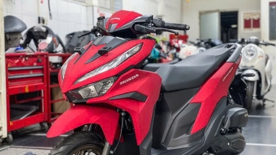 Một mẫu xe máy tay ga Honda giảm giá cực sốc: Đã rẻ còn có quà "tiền triệu"