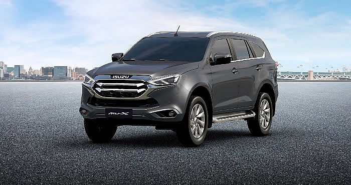 Isuzu mu-X giảm giá kỷ lục cuối năm: Sở hữu xe sang 