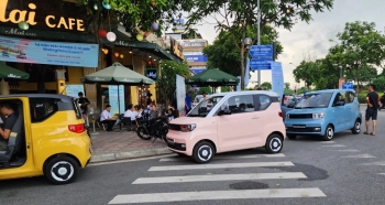 Cổ phiếu của doanh nghiệp bán ô tô điện giá "siêu rẻ" tiếp tục làm nóng thị trường