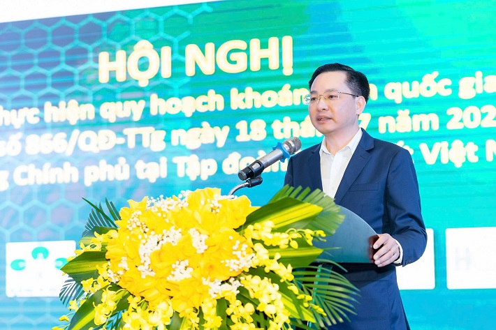 Ông Nguyễn Hữu Tú