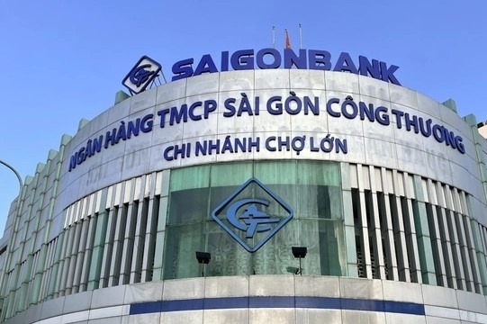 Sau ba năm vắng bóng, Nguyễn Kim bất ngờ trở lại qua thương vụ Saigonbank