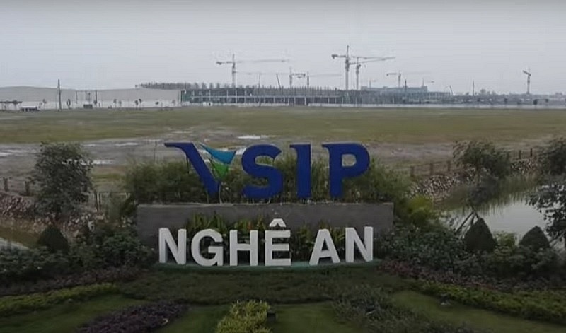 tổng vốn đầu tư vào Khu công nghiệp, đô thị và dịch vụ VSIP Nghệ An (gồm VSIP Nghệ An 1 và VSIP Nghệ An 2 - Khu công nghiệp Thọ Lộc) tính đến ngày 2/2/2025 đã đạt 3,098 tỷ USD